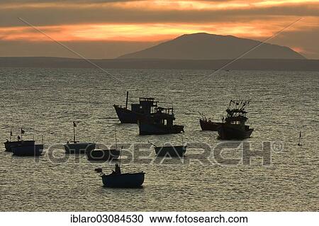 "Fishing boats at sunset, Mui Ne, Sudostasien, Vietnam, Asia" View Large Photo Image Stock Image - "Fishing boats at sunset, Mui Ne, Sudostasien, Vietnam, Asia". Fotosearch