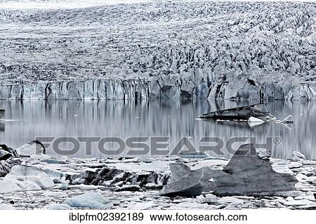 "Fjallsarlon Glacier lagoon, South Iceland, Europe" View Large Photo Image Stock Photo - "Fjallsarlon Glacier lagoon, South Iceland, Europe". Fotosearch