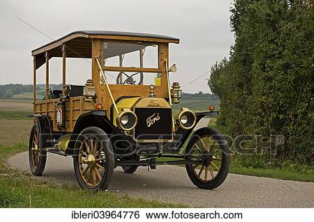 "Ford Model T, built in 1910, 4 cylinder, 1056cc, 20 PS, 67 km/h, 680 kg" View Large Photo Image Stock Photograph - "Ford Model T, built in 1910, 4 cylinder, 1056cc, 20 PS, 67 km/h, 680 kg". Fotosearch