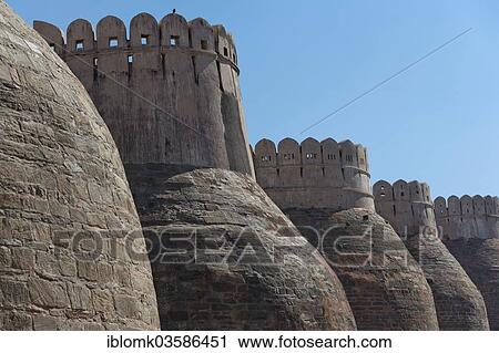 "Fortified wall, Kumbhalgarh Fort or Kumbhalmer Fort, Kumbhalgarh, Rajasthan, India, Asia" View Large Photo Image Stock Image - "Fortified wall, Kumbhalgarh Fort or Kumbhalmer Fort, Kumbhalgarh, Rajasthan, India, Asia". Fotosearch