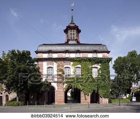 "Frankfurter Tor historical city gate, Hanau, Hesse, Germany, Europe" View Large Photo Image Picture - "Frankfurter Tor historical city gate, Hanau, Hesse, Germany, Europe". Fotosearch