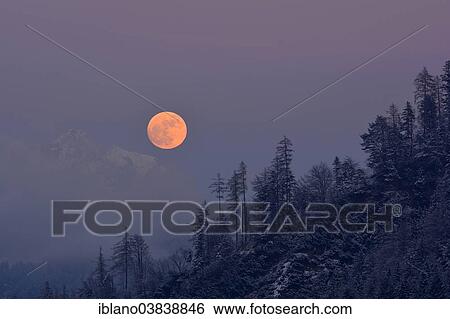"Full moon rising over Wilder Kaiser mountain, Brixlegg, Tyrol, Austria, Europe" View Large Photo Image Stock Photograph - "Full moon rising over Wilder Kaiser mountain, Brixlegg, Tyrol, Austria, Europe". Fotosearch