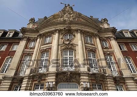 "Furstbischofliches Schloss, palace, residence of the prince-bishops, detail view of the main facade, 1767-1787, Baroque architecture, Munster, Munsterland, North Rhine-Westphalia, Germany, Europe" View Large Photo Image Stock Image - "Furstbischofliches Schloss, palace, residence of the prince-bishops, detail view of the main facade, 1767-1787, Baroque architecture, Munster, Munsterland, North Rhine-Westphalia, Germany, Europe". Fotosearch