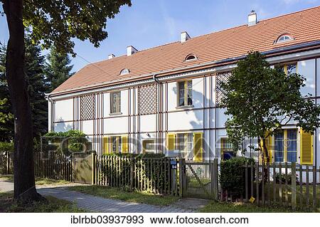 "Gartenstadt Falkenberg housing estate, also Tuschkastensiedlung, UNESCO World Heritage Site, Bohnsdorf, Berlin, Germany, Europe" View Large Photo Image Stock Image - "Gartenstadt Falkenberg housing estate, also Tuschkastensiedlung, UNESCO World Heritage Site, Bohnsdorf, Berlin, Germany, Europe". Fotosearch