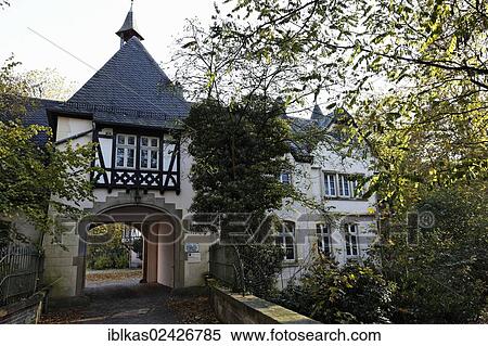"Gatehouse to husbandry yard, Schloss Eller castle, Duesseldorf, North Rhine-Westphalia, Germany, Europe" View Large Photo Image Stock Photography - "Gatehouse to husbandry yard, Schloss Eller castle, Duesseldorf, North Rhine-Westphalia, Germany, Europe". Fotosearch