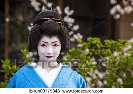 "Geisha in the Geisha quarter Gion, Kyoto, Japan, Asia" View Large Photo Image Stock Photo - "Geisha in the Geisha quarter Gion, Kyoto, Japan, Asia". Fotosearch