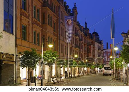 "Gillitzerblock on Munchener Strasse, Rosenheim, Upper Bavaria, Bavaria, Germany, Europe" View Large Photo Image Stock Photography - "Gillitzerblock on Munchener Strasse, Rosenheim, Upper Bavaria, Bavaria, Germany, Europe". Fotosearch