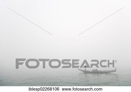 "Gondola in the fog, Venice, Venezia, Veneto, Italy, Europe" View Large Photo Image Stock Photograph - "Gondola in the fog, Venice, Venezia, Veneto, Italy, Europe". Fotosearch