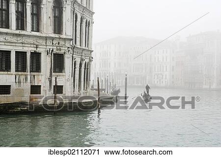 "Gondola in the mist, Palazzo dei Camerlenghi palace, Grand Canal, Venice, Veneto, Italy, Europe" View Large Photo Image Stock Image - "Gondola in the mist, Palazzo dei Camerlenghi palace, Grand Canal, Venice, Veneto, Italy, Europe". Fotosearch