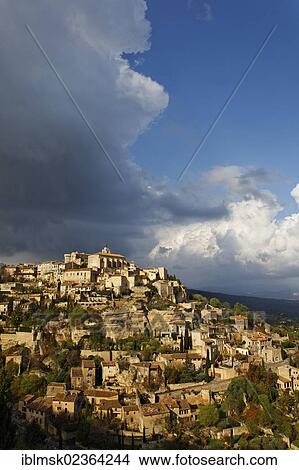 Picture - "Gordes, Apt, Provence region, Departement Vaucluse, France, Europe". Fotosearch