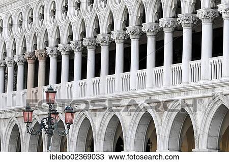 "Gothic facade of the Palazzo Ducale, Doge's Palace, detail, Piazza San Marco, St. Mark's Square, Venice, Italy, Europe" View Large Photo Image Stock Image - "Gothic facade of the Palazzo Ducale, Doge's Palace, detail, Piazza San Marco, St. Mark's Square, Venice, Italy, Europe". Fotosearch
