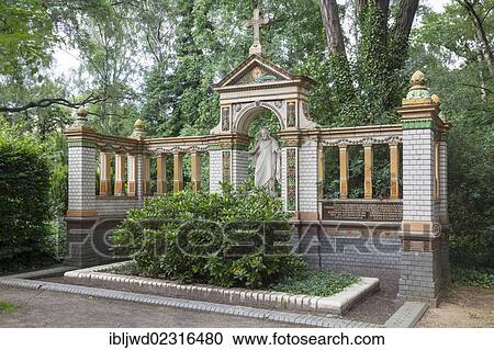 "Grave of Friedrich Hoffmann in the Dorotheenstaedtischer Friedhof cemetery, Berlin, Germany, Europe" View Large Photo Image Stock Image - "Grave of Friedrich Hoffmann in the Dorotheenstaedtischer Friedhof cemetery, Berlin, Germany, Europe". Fotosearch