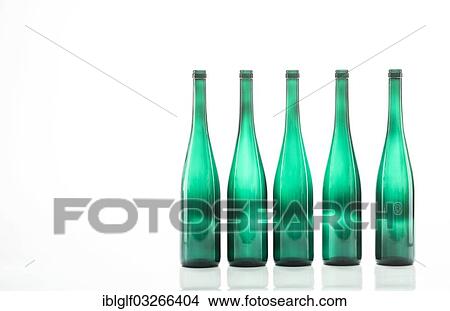Picture - Green bottles. Fotosearch
