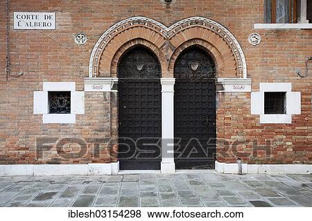 Stock Photo - "Grille at a palazzo, Venice, Venezien, Italy, Europe". Fotosearch