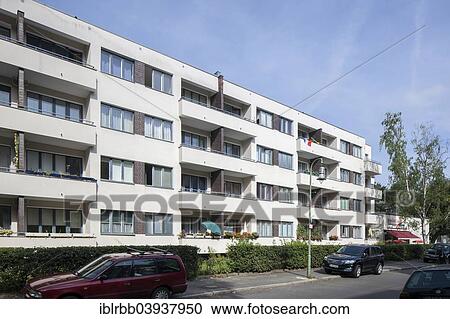"Grosssiedlung Siemensstadt housing estate, Modernism, New Objectivity, UNESCO World Heritage Site, Charlottenburg-Nord, Berlin, Germany, Europe" View Large Photo Image Stock Image - "Grosssiedlung Siemensstadt housing estate, Modernism, New Objectivity, UNESCO World Heritage Site, Charlottenburg-Nord, Berlin, Germany, Europe". Fotosearch