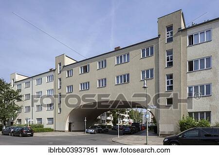 "Grosssiedlung Siemensstadt housing estate, Modernism, New Objectivity, UNESCO World Heritage Site, Charlottenburg-Nord, Berlin, Germany, Europe" View Large Photo Image Stock Image - "Grosssiedlung Siemensstadt housing estate, Modernism, New Objectivity, UNESCO World Heritage Site, Charlottenburg-Nord, Berlin, Germany, Europe". Fotosearch