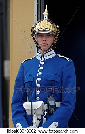 "Guardman, young soldier, Slottsbacken, Gamla stan, Trangsund, Stockholm, Sweden, Europe" View Large Photo Image Stock Image - "Guardman, young soldier, Slottsbacken, Gamla stan, Trangsund, Stockholm, Sweden, Europe". Fotosearch