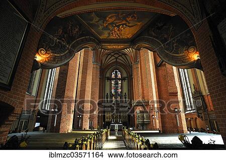 "Guestrow altar, above the painted bottom of the organ loft, Marienkirche or St. Mary's Church, Gustrow, Mecklenburg-Western Pomerania, Germany, Europe" View Large Photo Image Picture - "Guestrow altar, above the painted bottom of the organ loft, Marienkirche or St. Mary's Church, Gustrow, Mecklenburg-Western Pomerania, Germany, Europe". Fotosearch