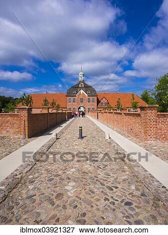 "Gut Hasselburg, Hasselburg Estate, with gatehouse, Altenkrempe, Schleswig-Holstein, Germany, Europe" View Large Photo Image Stock Photo - "Gut Hasselburg, Hasselburg Estate, with gatehouse, Altenkrempe, Schleswig-Holstein, Germany, Europe". Fotosearch