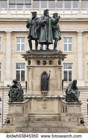 "Gutenberg monument, Rossmarkt square, Frankfurt am Main, Hesse, Germany, Europe" View Large Photo Image Stock Image - "Gutenberg monument, Rossmarkt square, Frankfurt am Main, Hesse, Germany, Europe". Fotosearch