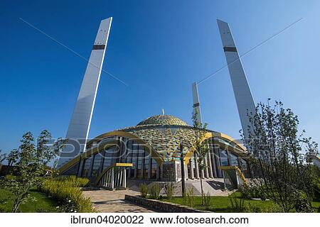 Stock Image - "Haja Aymani Kadyrova mosque in Argun, Chechnya, Caucasus, Russia, Europe". Fotosearch