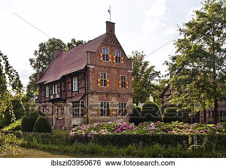 "Haus Bisping moated castle, Drensteinfurt, Munsterland, North Rhine-Westphalia, Germany, Europe" View Large Photo Image Stock Photograph - "Haus Bisping moated castle, Drensteinfurt, Munsterland, North Rhine-Westphalia, Germany, Europe". Fotosearch
