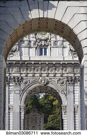 "Hazine-i Hassa, treasury gate of the Dolmabahce Palace, Dolmabahce Sarayi, Besiktas, Istanbul, European side, Istanbul Province, Turkey, European side, Europe" View Large Photo Image Stock Image - "Hazine-i Hassa, treasury gate of the Dolmabahce Palace, Dolmabahce Sarayi, Besiktas, Istanbul, European side, Istanbul Province, Turkey, European side, Europe". Fotosearch
