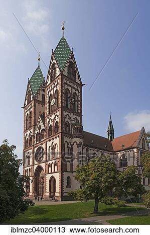 "Herz Jesu-Kirche, or Sacred Heart Church, built in the style of Historicism, consecrated in 1897, Freiburg, Baden-Wurttemberg, Germany, Europe" View Large Photo Image Stock Image - "Herz Jesu-Kirche, or Sacred Heart Church, built in the style of Historicism, consecrated in 1897, Freiburg, Baden-Wurttemberg, Germany, Europe". Fotosearch