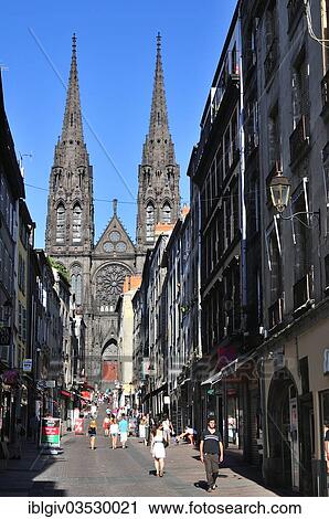 Stock Image - "Historic centre with the black facade of the Clermont-Ferrand Cathedral, Notre-Dame-de-l'Assomption, Clermont-Ferrand, Departement Puy-de-Dome, Auvergne, France, Europe". Fotosearch