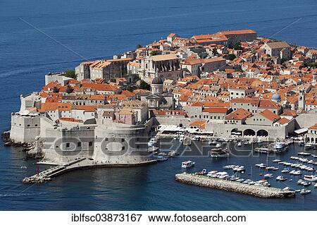 Stock Photo - "Historic town centre of Dubrovnik, Dalmatia, Croatia, Europe". Fotosearch