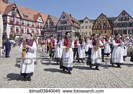 "Historical parade, Schaferlauf festival, Bad Urach, Baden-Wurttemberg, Germany, Europe" View Large Photo Image Stock Photography - "Historical parade, Schaferlauf festival, Bad Urach, Baden-Wurttemberg, Germany, Europe". Fotosearch