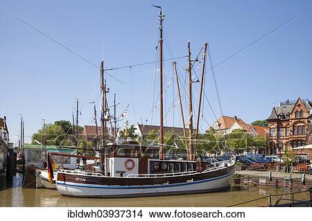 "Historical ship, Museum Harbour, Leer, East Frisia, Lower Saxony, Germany, Europe" View Large Photo Image Picture - "Historical ship, Museum Harbour, Leer, East Frisia, Lower Saxony, Germany, Europe". Fotosearch