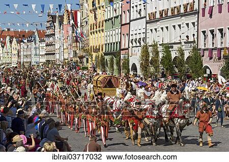 "Horse-drawn golden bridal carriage and escorts, wedding procession of the """"Landshut Wedding"""", historic center, Landshut, Lower Bavaria, Bavaria, Germany, Europe" View Large Photo Image Stock Image - "Horse-drawn golden bridal carriage and escorts, wedding procession of the """"Landshut Wedding"""", historic center, Landshut, Lower Bavaria, Bavaria, Germany, Europe". Fotosearch