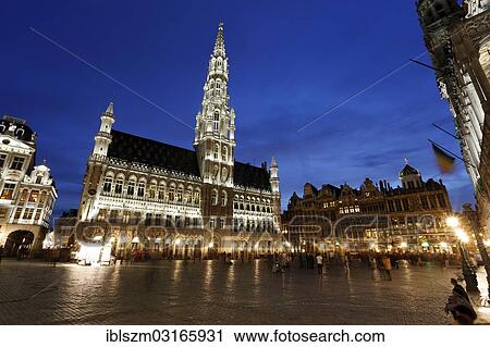 Stock Image - "Hotel de Ville, Town Hall, on Grand Place, at dusk, Brussels, Brussels Region, Belgium, Europe". Fotosearch