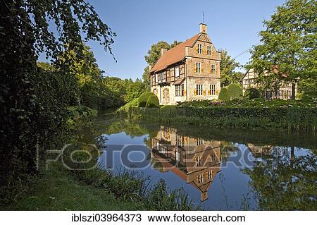 "House Bisping, moated castle, Drensteinfurt, Munsterland, North Rhine-Westphalia, Germany, Europe" View Large Photo Image Stock Image - "House Bisping, moated castle, Drensteinfurt, Munsterland, North Rhine-Westphalia, Germany, Europe". Fotosearch