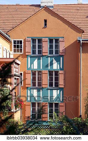 Picture - "House, Gartenstadt Falkenberg housing estate, also Tuschkastensiedlung, UNESCO World Heritage Site, Bohnsdorf, Berlin, Germany, Europe". Fotosearch