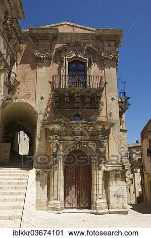 "House in the oldtown, Ragusa Ibla, Ragusa, Ragusa Province, Sicily, Italy, Europe" View Large Photo Image Stock Image - "House in the oldtown, Ragusa Ibla, Ragusa, Ragusa Province, Sicily, Italy, Europe". Fotosearch