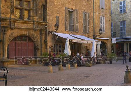 "House of La Boetie, Sarlat or Sarlat-la-Caneda, Dordogne, Aquitaine, France, Europe" View Large Photo Image Picture - "House of La Boetie, Sarlat or Sarlat-la-Caneda, Dordogne, Aquitaine, France, Europe". Fotosearch