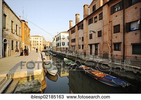 Stock Image - "Houses on the canal, Rio de le Terese, Dorsoduro quarter, Venice, Venezia, Veneto, Italy, Europe". Fotosearch