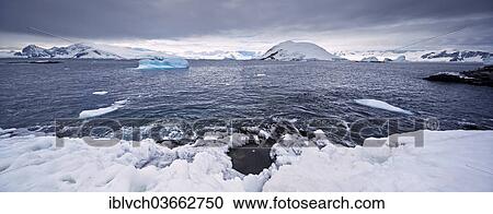 Stock Image - "Ice floes in the Southern Ocean, Antarctic Peninsula, Antarctica". Fotosearch