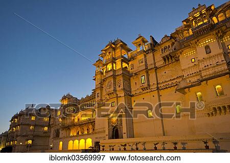 Stock Photo - "Illuminated City Palace of the Maharana of Udaipur, Udaipur, Rajasthan, India, Asia". Fotosearch