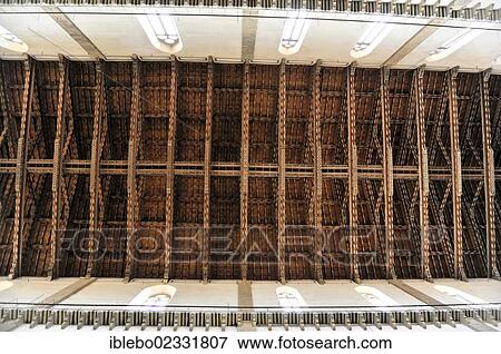 "Interior view, ceiling, vaulted ceilings, Franciscan church of Santa Croce, Piazza Santa Croce, Florence, Tuscany, Italy, Europe" View Large Photo Image Stock Photo - "Interior view, ceiling, vaulted ceilings, Franciscan church of Santa Croce, Piazza Santa Croce, Florence, Tuscany, Italy, Europe". Fotosearch