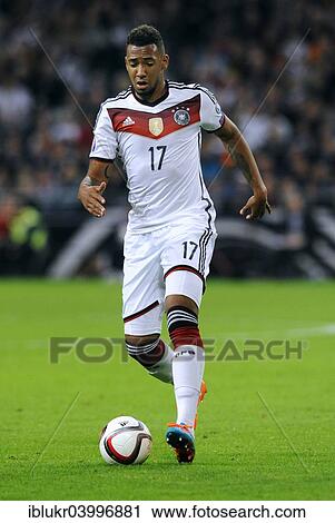 Stock Image - "Jerome Boateng, GER, qualifying game for the UEFA Euro 2016, Germany 1 - Ireland 1, Veltins-Arena, Gelsenkirchen, North Rhine-Westphalia, Germany, Europe". Fotosearch