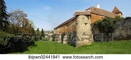 "K? æszeg Castle, Hungary, Europe" View Large Photo Image Stock Image - "K? æszeg Castle, Hungary, Europe". Fotosearch