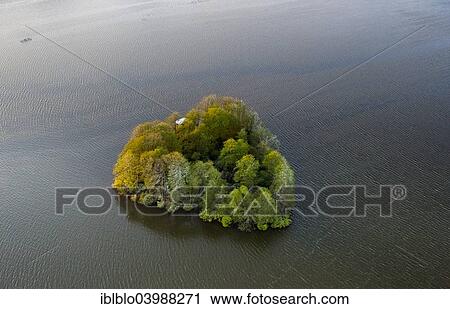 Stock Image - "Kleine Muritz, bay in Muritz Lake, with a heart-shaped island, Vipperow, Mecklenburg Lake District, Mecklenburg-Western Pomerania, Germany, Europe". Fotosearch