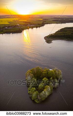 "Kleine Muritz, bay in Muritz Lake, with a heart-shaped island at sunset, Vipperow, Mecklenburg Lake District, Mecklenburg-Western Pomerania, Germany, Europe" View Large Photo Image Stock Image - "Kleine Muritz, bay in Muritz Lake, with a heart-shaped island at sunset, Vipperow, Mecklenburg Lake District, Mecklenburg-Western Pomerania, Germany, Europe". Fotosearch