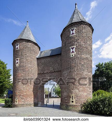 "Klever Gate, northern gate of the medieval fortifications, Xanten, Lower Rhine, North Rhine-Westphalia, Germany, Europe" View Large Photo Image Picture - "Klever Gate, northern gate of the medieval fortifications, Xanten, Lower Rhine, North Rhine-Westphalia, Germany, Europe". Fotosearch
