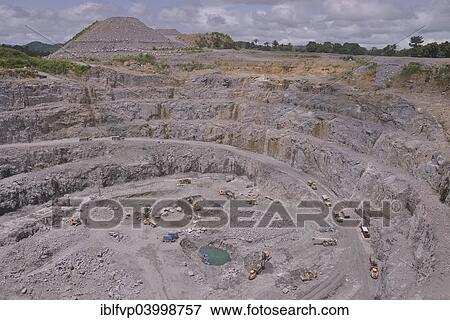 "Koidu 1"""" diamond mine, part of diamond company Koidu Ltd., Koidu Kimberlite Project, Koidu, Koidu-Sefadu, Tankoro Chiefdom, Kono District, Eastern Province, Sierra Leone, Africa" View Large Photo Image Stock Photo - "Koidu 1"""" diamond mine, part of diamond company Koidu Ltd., Koidu Kimberlite Project, Koidu, Koidu-Sefadu, Tankoro Chiefdom, Kono District, Eastern Province, Sierra Leone, Africa". Fotosearch