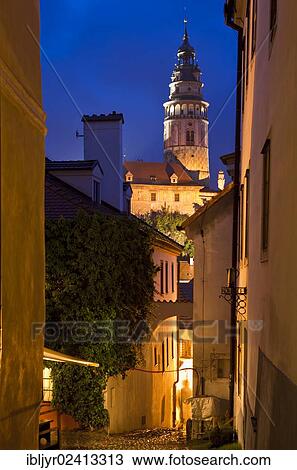 Krumlov Castle,??????? Ñ??? æ??? º????????????????º??ú??????í????????? Ñ??????????? ¼????????????? º??ú????????? º????esky Krumlov, Bohemia, Czech Republic, Europe View Large Photo Image Stock Image - Krumlov Castle,??????? Ñ??? æ??? º????????????????º??ú??????í????????? Ñ??????????? ¼????????????? º??ú????????? º????esky Krumlov, Bohemia, Czech Republic, Europe. Fotosearch