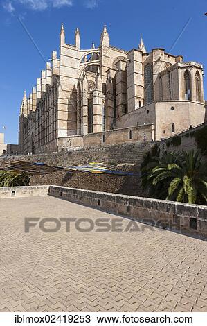 Stock Image - La Seu Cathedral, historic town centre, Palma de Mallorca, Majorca, Balearic Islands, Spain, Europe. Fotosearch